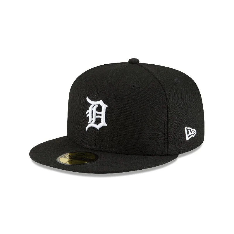 Men's leather keychain accessory-Detroit Tigers Basic Black and White 59FIFTY Fitted Hat