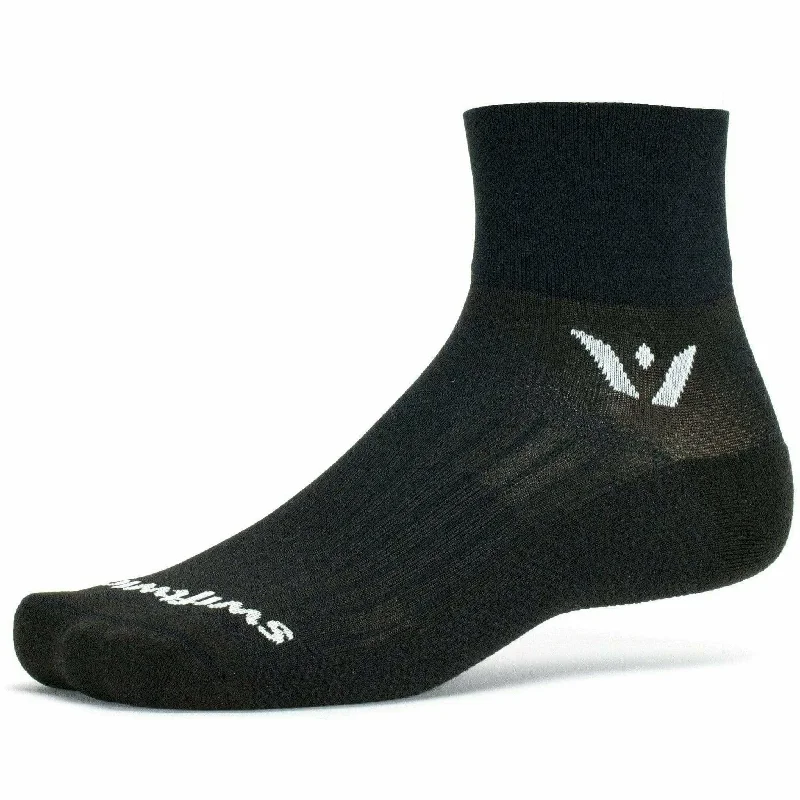 Men's soft braided belt-Swiftwick Aspire Two Quarter Crew Socks