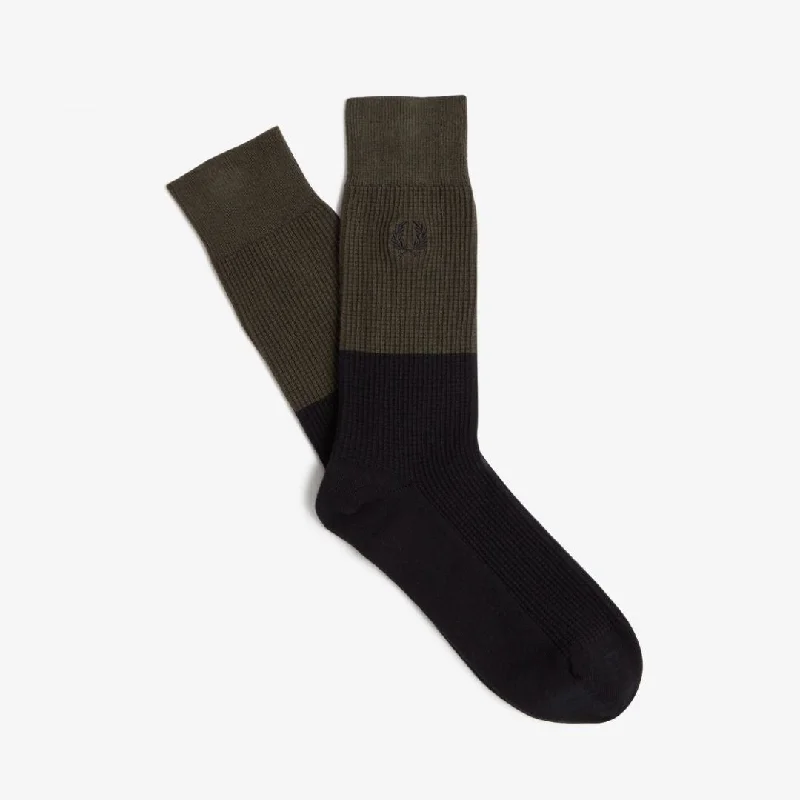 Men's slim trucker hat-Waffle Knit Socks (Field Green + Black)