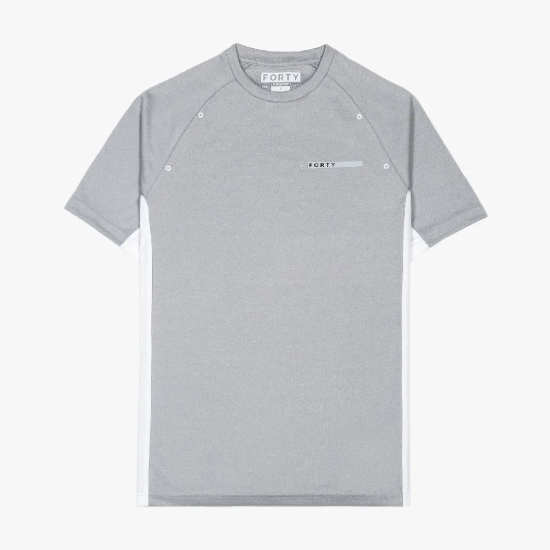 Men's short-sleeve lightweight Henley-Wilson Tech Sports Tee (Grey/White)