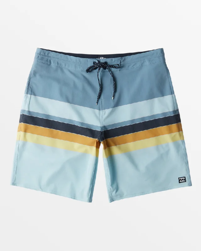 Men's trendy travel pants-Billabong Spinner Lt Boardshorts-Washed Blue