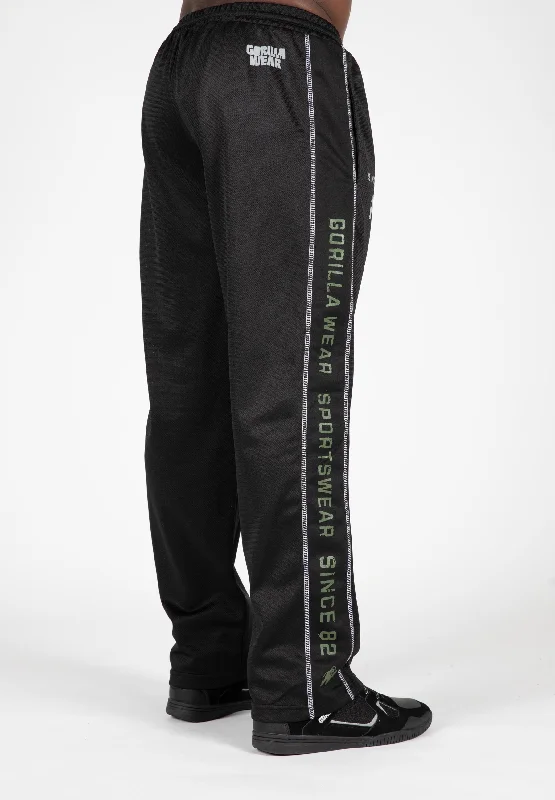 Men's relaxed linen pants-Functional Mesh Pants - Black/Green